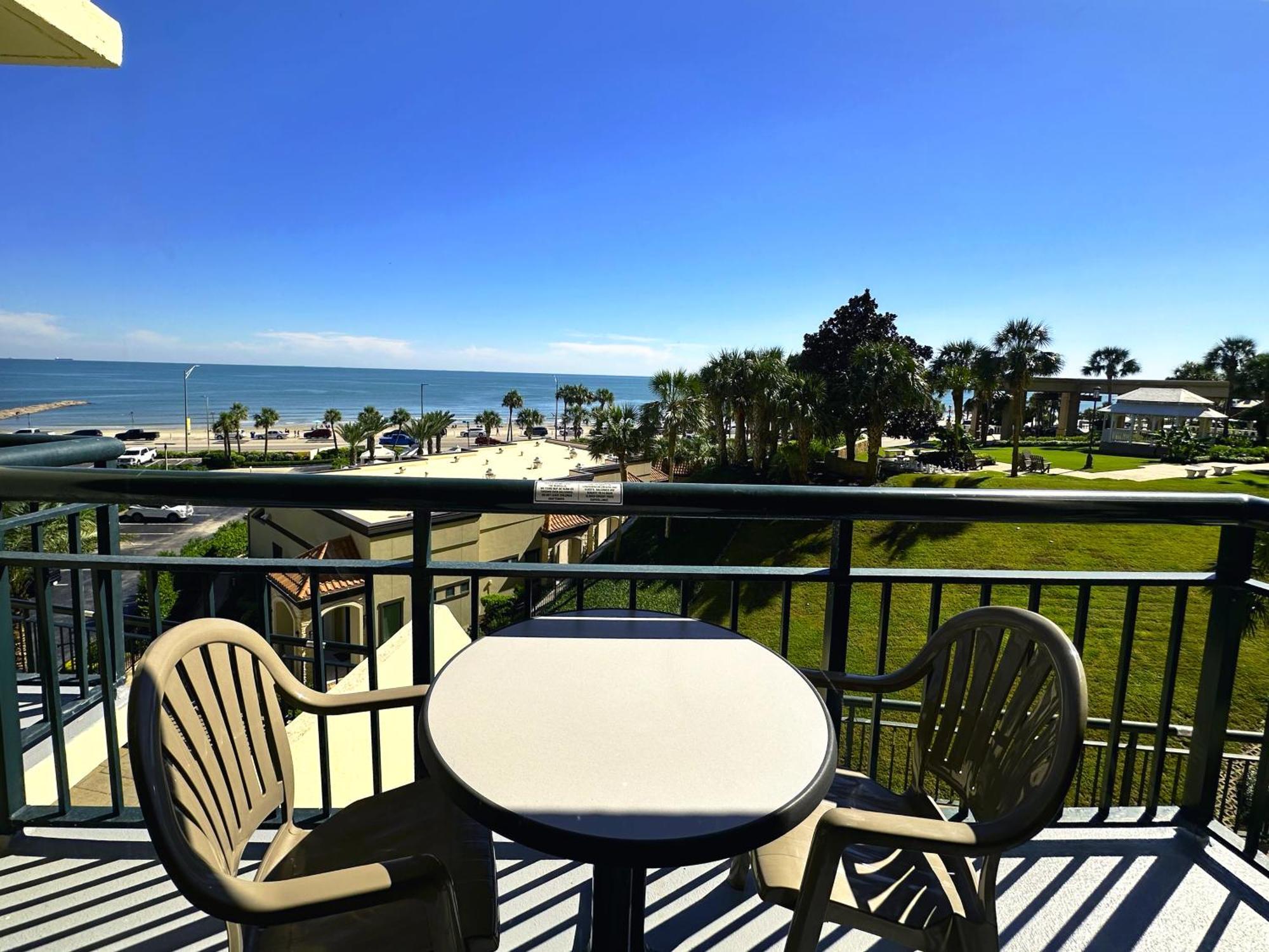 San Luis Sunrise Aparthotel Galveston Exterior photo